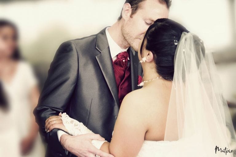 couple-mairie-mariage-normandie-matpix_studio