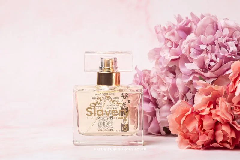 Img_article-packshot-produit-parfum-photographe-rouen-matpix studio_ (3)