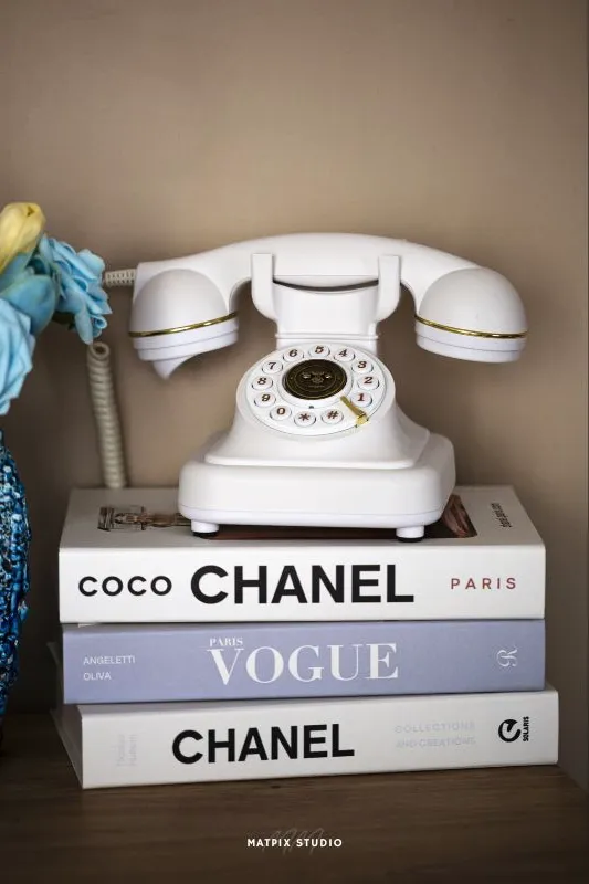 img_telephone-livre dor audio-photographe-rouen-matpix-studio