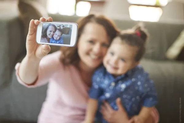 Fête des Mères : et si cette année, maman était enfin sur la photo ?